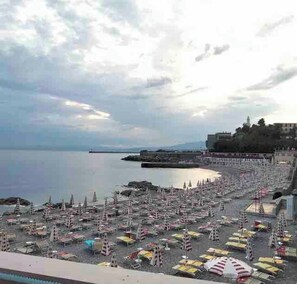 ลอฟท์, 1 ห้องนอน, ลานระเบียง, วิวเมือง | บริเวณที่พัก