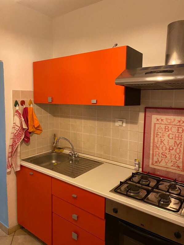 Loft, 1 Bedroom, Patio, City View | Interior