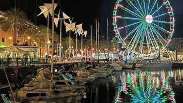 Loft, 1 chambre, patio, vue ville | Port de plaisance