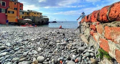 Charming Genoa Lodge in Heart of Histori