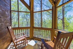 Interior - The Ridge @ The Bluffs (Mentone)