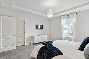 4 bedrooms, iron/ironing board, travel crib, free WiFi