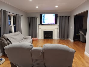 Smart TV, fireplace, computer monitors