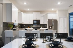 Fridge, microwave, oven, stovetop - 9BR Luxury Villa Storey Lake Orlando (Kissimmee)