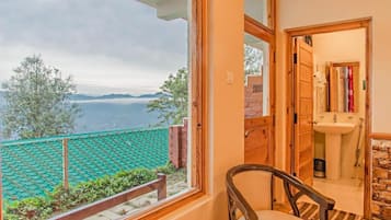 Premium Double Room, Balcony, Mountain View | Premium bedding, minibar, desk, iron/ironing board