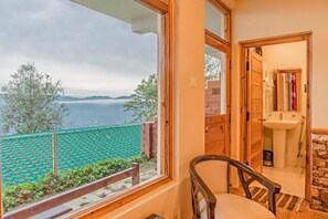 Premium Double Room, Balcony, Mountain View | Premium bedding, minibar, desk, iron/ironing board