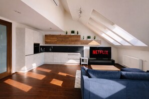 Luxury Apartment, Lanai, City View | Private kitchen | Espresso maker, coffee/tea maker, electric kettle