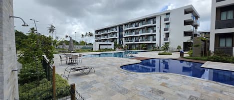 Piscine extérieure