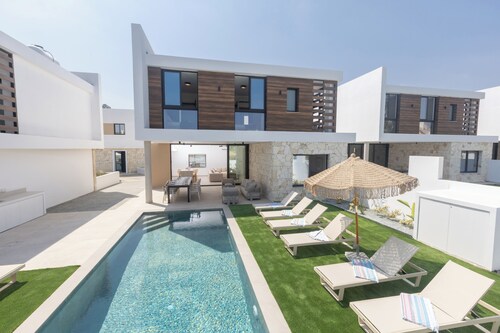 Ayia Napa Orea Villa OR9