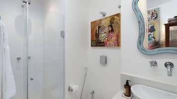 Hair dryer, towels