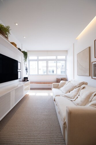 Impeccable apartment in a great location in Leblon
