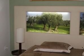 5 室のベッドルーム、アイロン / アイロン台、WiFi (無料)、ベッドシーツ