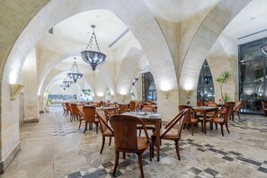 Restaurant - Grand Waterworld Makadi couples and families only (Makadi Bay)