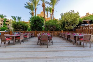 Restaurant - Grand Waterworld Makadi couples and families only (Makadi Bay)
