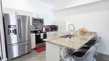 Microwave, oven, dishwasher