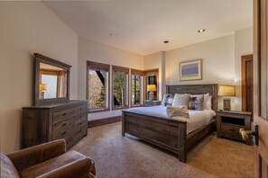 3 Schlafzimmer, Schreibtisch, WLAN, Bettwäsche