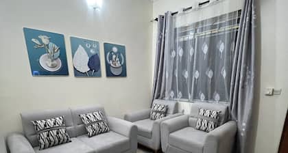 “Chic City Escape Apartment with AC, Smart TV & Free Breakfast in Dar es Salaam"