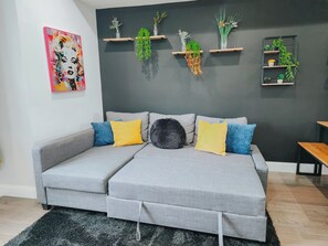 Smart TV, fireplace, ping pong - Royaleux / 4 King Beds / Sleep 16 / Pool Table (Philadelphia)