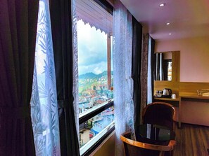 Luxury Double Room, Mountain View | Premium bedding, iron/ironing board, free WiFi, bed sheets