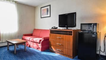 Habitación individual, 1 cama de matrimonio grande con sofá cama | Escritorio y wifi gratis