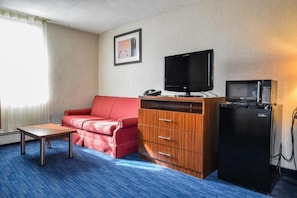 Single Room, 1 King Bed with Sofa bed | Desk, free WiFi