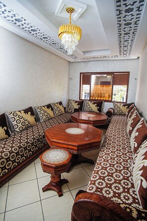 Interior - Charming, secure and calm 2-bedroom apartment in Casablanca with AC (Casablanca)