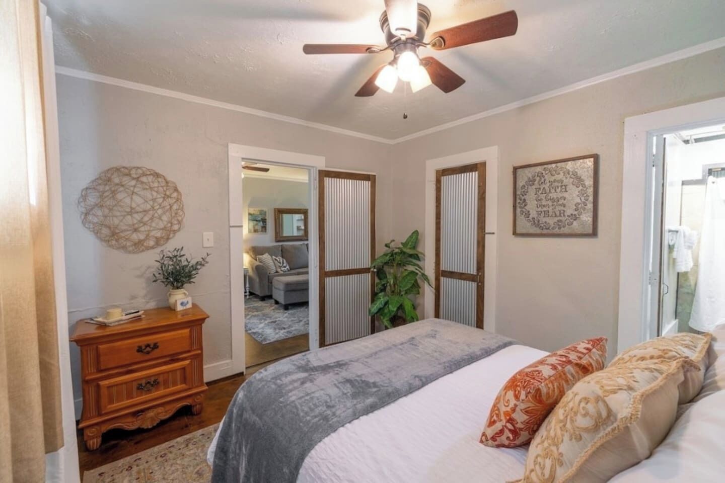 1 soverom, wi-fi og sengetøy