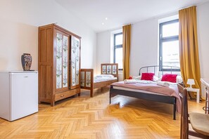 4 chambres, Wi-Fi, literie fournie