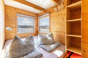 2 bedrooms, WiFi