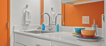 Chic studio with fitness room and AC in marvelous Cedar Falls