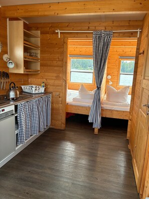 2 Schlafzimmer, WLAN