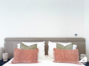 المنشأة من الداخ�ل