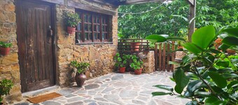 Schist house in Serra da Lousã