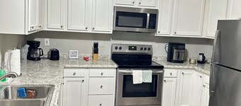 Peaceful 4-bedroom house in charming Columbus