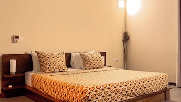 Luxury Double Room, Beach View | In-room safe, soundproofing, free WiFi