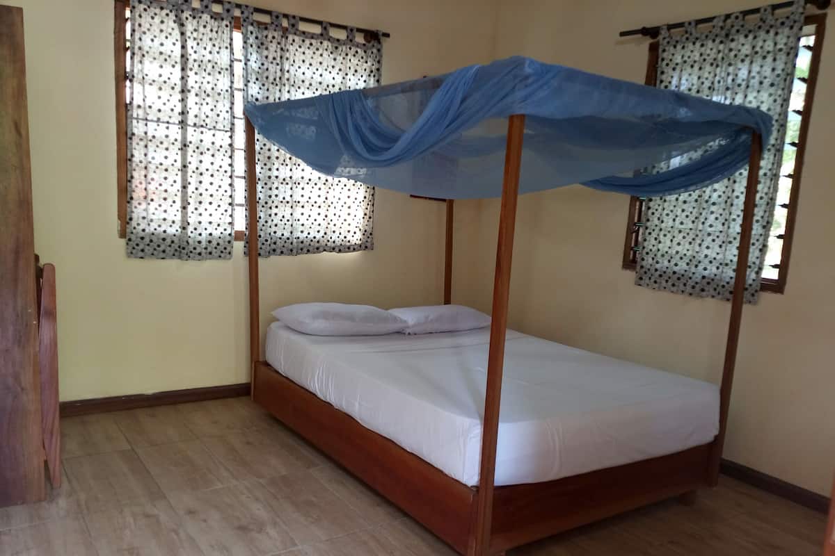 Standard Double Room, Garden View