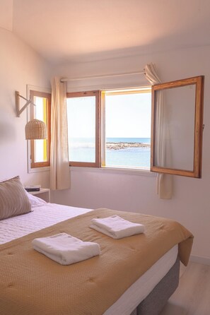 Wifi gratis y ropa de cama 