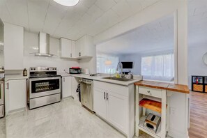 فرن، موقد طهي مسطح، غسالة أطباق