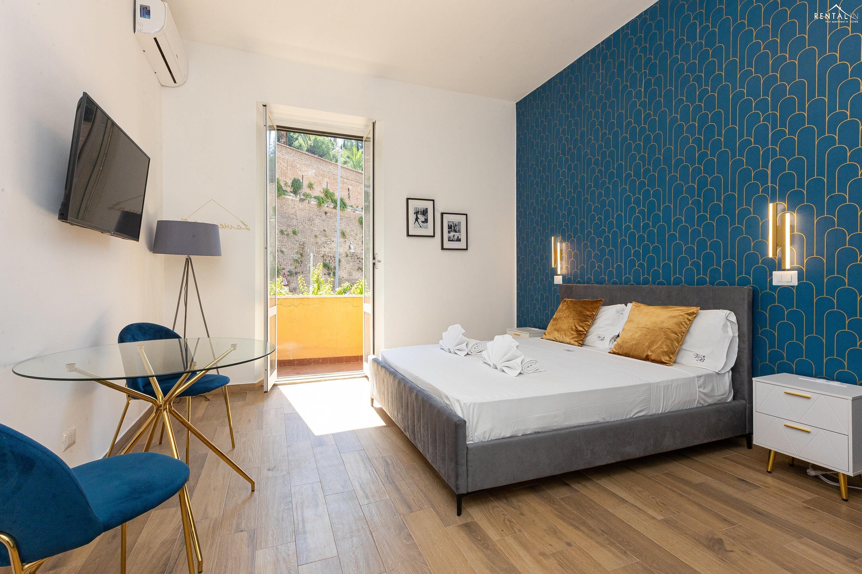 2 bedrooms, iron/ironing board, internet, bed sheets