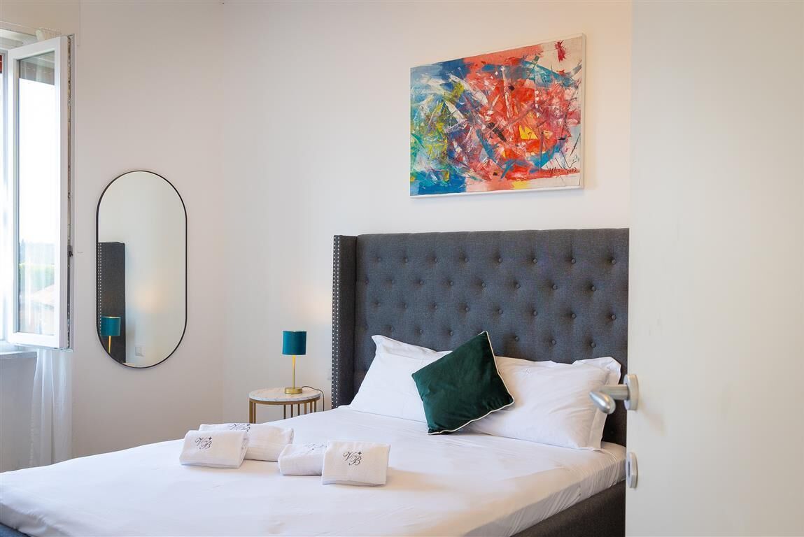 2 bedrooms, iron/ironing board, Internet, bed sheets