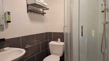 Double Room | Bathroom | Shower, towels, soap, shampoo