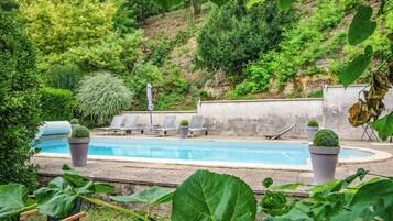 Piscine extérieure, piscine chauffée