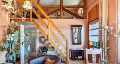 Holiday Apartment '2' with Private Terrace, Private Garden and Wi-Fi