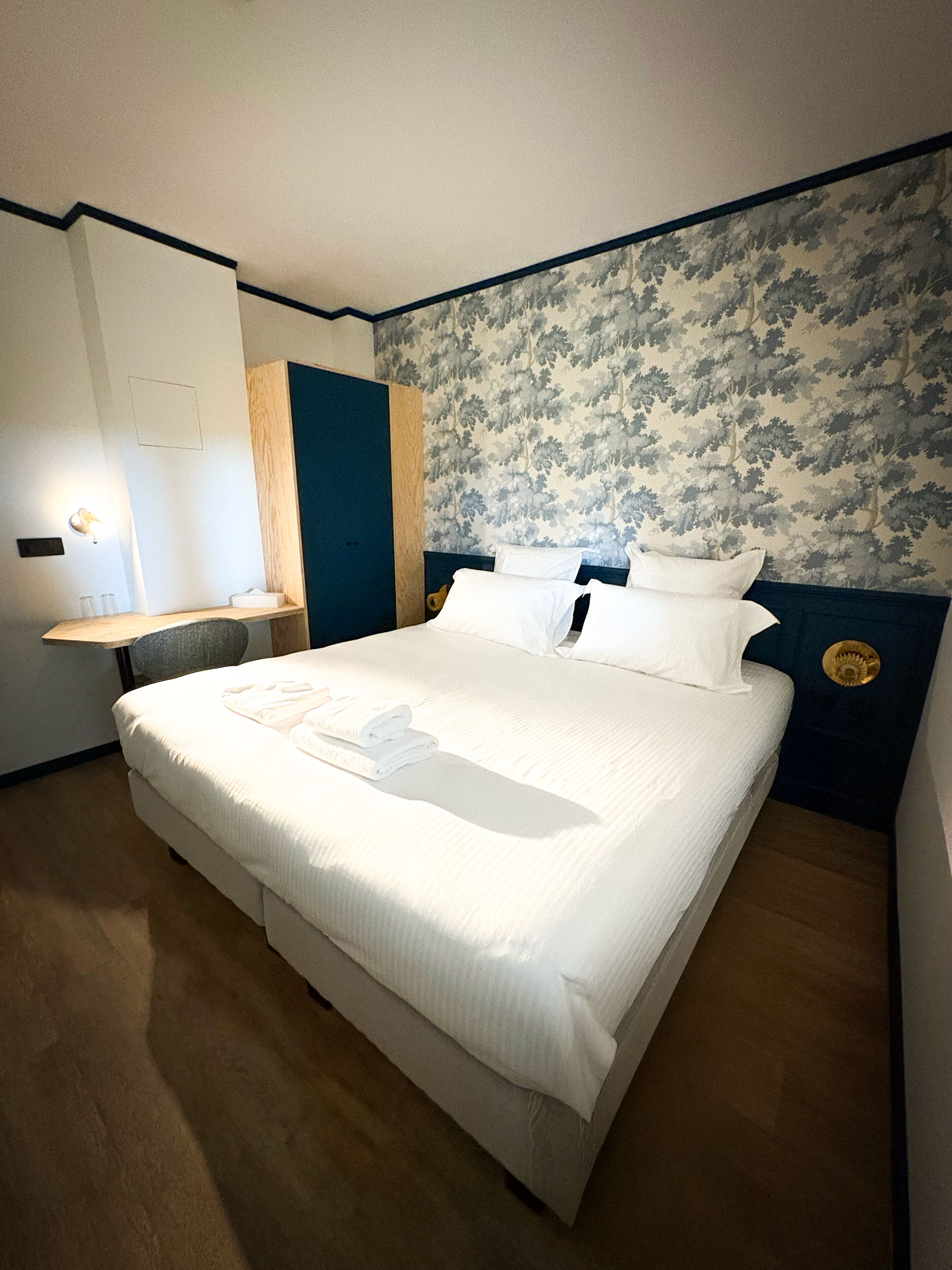 Double Room | Desk, free WiFi