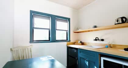 Laurel Cottage at Piety Hill Cottages