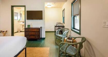 Chestnut Cottage at Piety Hill Cottages