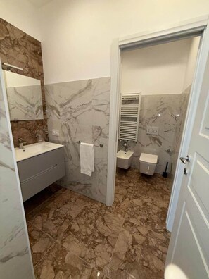 Hair dryer - Apartment on Corso Sempione (Milan)