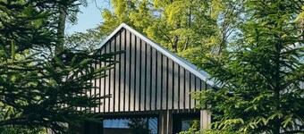 Edge of Stillness at Dimensions | Cabin Seventeen