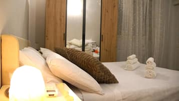Deluxe Double Room | Free WiFi