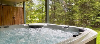 Golfside Tremblant Retreat | Private Hot Tub